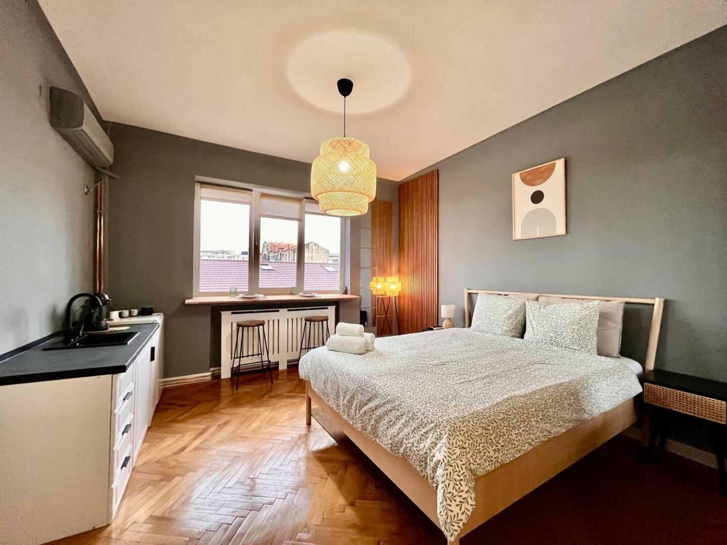 Woodie Studio With Premium Comfort By Piata Unirii Bucareste Exterior foto